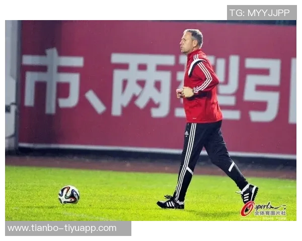 达格利什称赞维尔茨球场智慧期待他与队友默契配合提升表现